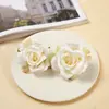 Rosa Vermelha Flor Artificial Cabeças de Flor Mini Cerimônia de Casamento Decoração de Casamento Decoração de Carro de Casamento Flor de Seda Artificial Lapela Fabricante Atacado