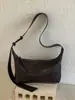 Bolsa Lancheira de Couro Fosco com Padrão Lichia e Design de Laço, Bolsa de Mão de Nicho, Versátil para o Dia a Dia, Bolsa Transversal de Ombro Único em Formato de Almofada