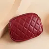Nueva Cartera Pequeña de Cuero con Diseño de Rombo para Llevar en la Mano Mini Bolsa para Monedas y Cambio Almacenamiento de Llaves Billetera para Monedas Mujeres Venta al por Mayor