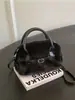 Bolsa Esponjosa para Mujer 2026 Nuevo Otoño/Invierno Bolsita para Cosas de Uso Diario Moda Versátil Felpa Bolso de Hombro Único Cruzado