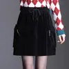 Falda Casual de Tiro Alto para Mujer 2026 Otoño/Invierno Nuevo Estilo Coreano Anti-Exposición Bolsillo Grande Falda Corta de Corte A con Cinturón Falda-Pantalón