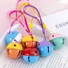 4cm Pingente de Sino Grande de Metal com Pintura Bicolor e Combinação de Cores Chaveiro Sino Pingente de Bolsa Acessórios de Joalheria DIY Feitos à Mão