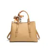 Nova Bolsa de Ombro Transversal Tote de Grande Capacidade de Nicho de Luxo, Bolsa de Mão Vermelha Elegante para Casamento de Noiva para Mulheres