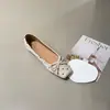 Novos Sapatos Loafer Mary Jane Estilo Francês Outono 2026 Retro Planos à Prova de Gotejamento com Bico Quadrado para Mulheres