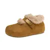 Sapatos de Pelúcia Retro com Velcro Aumentadores de Altura Tamanho Pequeno 2026 Outono Inverno Plush Quente Sola Grossa Mule Sapatos de Algodão para Mulheres