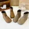Botas de Princesa Británicas Estilo Martin para Niños Botines Cortos Otoño 2026 Nuevos Casuales Punta Redonda Estilo Bosque Retro Princesa Zapatos Individuales