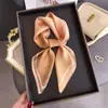 Bufanda de Seda de Moda con Estampado Nebuloso Degradado, Chal de Alta Gama, Bufanda para el Cuello con Protección Solar, Pañuelo Cuadrado Pequeño, Pañuelo para la Cabeza, Bufanda para Mujer