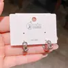 Brinco Argola Pequeno com Nó de Corda de Metal Simples Retro Francês para Mulheres com Senso de Design Único Estilo Cool Temperamento Luxo Leve