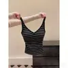 Top de Tirantes Tejido a Rayas Chic Estilo Retro de Hong Kong para Mujer, Nuevo Top Ajustado sin Mangas con Tirantes de Puro Deseo