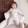 Mameluco de manga larga para bebé, adecuado para primavera y otoño, unisex, hecho de algodón puro, con escote cruzado, un diseño nuevo y elegante para salir