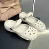 26 Novo Estilo Transfronteiriço Primavera/Verão Sapatos Mary Jane Perfurados EVA Vazado Fundo Plano Pés Não Cansados Estilo Feminino Sandálias de Ballet