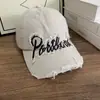 Gorra de Béisbol Suave Bordada con Letra Vintage Estilo Americano Desgastada para Mujer, Gorra Versátil de Pico Cálida para Otoño e Invierno para Hombre