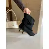 Botas de Cano Médio Sexy com Bico Fino e Salto Agulha, Franzidas no Tornozelo, Estilo Europeu e Americano, Slip-On de Camurça Retrô para Mulheres