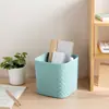 Cesta de Almacenamiento de Plástico Tejido de Bambú Artificial para Escritorio Caja de Almacenamiento para Artículos Varios Cosméticos Cesta de Almacenamiento Cesta Tejida de Ratán Artificial Fabricante Escritorio
