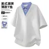 Camisa Polo Patchwork Listrada Falsa Duas Peças NASA Manga Curta Masculina Verão Sensação de Gelo Respirável Solta Gola V Meia Manga Top
