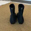 ¡Versión de cuero suave! Botines para mujer 2026 Otoño Nuevo Simple Retro Color Café Punta Cuadrada Gamuza Altura Interior Aumentadora Adelgazantes Botas