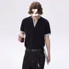 Moda Verão Masculina Estilo Americano Streetwear Camiseta de Manga Curta com Decote em V Falsa de Duas Peças para Homens Adolescentes Versátil Cor Sólida Casual