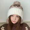 Gorro de Punto Nuevo de Moda con Patrón Jacquard de Copo de Nieve, Gorro Cálido y a Prueba de Frío para Mujer para Otoño e Invierno, Hace que la Cara Parezca Más Pequeña