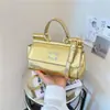Bolso Pequeño Cuadrado Metálico Plateado de Moda 2026 para Mujer, Bolso de Hombro Cruzado Individual de Nicho a la Moda, Bolso de Mano Versátil