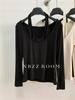 2025 Principios de Primavera/Cuello Colgante Falso de Dos Piezas Camiseta de Manga Larga para Mujer con Diseño Novedoso, Niche, Elástica, Ajustada, Interior, Base, Top