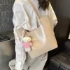 2026 Nova Bolsa Tote de Urso Macia e Fofa, Bolsa de Ombro Grande Capacidade para o Dia a Dia, Bolsa Feminina Versátil de Nicho de Alta Qualidade