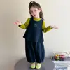 Conjunto de Colete Jeans para Meninas Primavera Outono 2026 Novo Estiloso Fashionável Bebê Fofo Casual Conjunto de Três Peças Menina Pequena