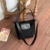 Nuevos Dijes para Bolsos Mini Simples Sensación de Alta Gama Bolsos de Tote Perezosos para Vacaciones para Mujeres Otoño Invierno Bolsos de Mano Retro