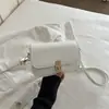 Bolso de Hombro Simple con Hebilla Elegante Estilo Coreano para Mujer 2026 Nueva Moda Otoño Retro Casual Bolso Cuadrado Pequeño