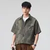 Ropa para Hombre Xintang Chaqueta transpirable de manga corta para hombre, estilo americano, con caída y textura naturales, bolsillo en el pecho con parche de logo, camisa para hombre