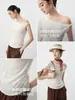 Serenidad a la Luz de la Luna Camiseta de Tencel, Lana y Seda de Morera sin Hombros Plisada para Mujer 26 Primavera/Verano Prenda de Capa para Principios de Otoño