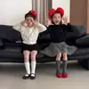 Suministrado directamente de fábrica, colección de otoño de calcetines para niña de algodón peinado hasta la mitad de la pantorrilla con bordes rizados, calcetines apilados estilo coreano para niños, disponibles para venta al por mayor