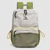 Nueva mochila de exterior para mujer con colores contrastantes y alto atractivo estético, adecuada para deportes, montañismo, senderismo y como mochila escolar para estudiante universitario.