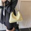2025 Nova Bolsa de Grande Capacidade Feminina Verão Senmeng Design Nicho Bolsa Transversal Simples Portátil para Trabalho Bolsa Dumpling