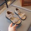 Sandalias Casuales Retro con Estampado de Leopardo para Niñas, Nuevo Verano 2026, Moda Coreana de Nicho Versátil, Zapatos Romanos Infantiles