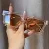 Gafas de Sol de Montura Cuadrada 2025 Venta Caliente Transfronteriza Gafas de Sol de Montura Completa con Protección Solar para Hombres y Mujeres con Aspecto de Alta Gama y Efecto Adelgazante para el Rostro