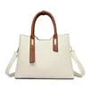 Bolsas Femininas Personalizadas 2025 Novas Bolsas de Mão da Moda para Mães de Meia-Idade Bolsa de Ombro Transversal de Grande Capacidade