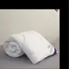 Núcleo de Edredón de Plumas y Seda Hilton Doubletree Genuino Clase A para Primavera y Otoño, Adecuado para Hoteles, Casas de Huéspedes, Dormitorios Estudiantiles y como Regalo, Disponible para Venta al por Mayor