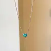Corrente de Clavícula Fresca e Versátil para Mulheres, Estilo Conjunto, Coração Brilhante, Cor Paraíba, Colar e Brincos de Coração Azul Oceano