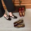 2026 Puntera Cuadrada Elegantes Franceses Calados de Correa Única Elevación Interna Planos para Mujer Versátiles de Boca Baja Zapatos Mary Jane