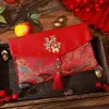 2026 Año del Caballo Nuevo Estilo Chino Bordado Borla Sobre Rojo Año Nuevo Festival de Primavera Sobre Rojo de Año Nuevo Tela Sobre Rojo de Año Nuevo