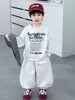 Conjunto de Sudadera para Niños de Primavera y Otoño, Conjunto Deportivo Elegante de Dos Piezas Estilo Coreano para Niños, Ropa Genial para Niños Pequeños