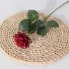 Simulación de ángulo de hidratación de rosa húmeda rosa sensación de alta gama flor de seda artificial decoración del hogar accesorios de boda fabricantes al por mayor