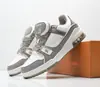 Comercio Exterior Transfronterizo Zapatos de Mujer Zapatillas de Skate Unisex Mezclilla Negra Estilo LV Zapatos Bajitos y Gorditos Zapatos para Deportes al Aire Libre Zapatos de Hombre Fuera