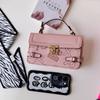 Venta Directa de Fábrica bolso cruzado para mujer popular textura de letras y palabras muy bien bolsa cuadrada pequeña de nicho bolso de moda portátil