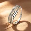 Anillo Giratorio de Diamantes Cruzados, Popular en Amazon en Europa y América, Anillo Abierto Giratorio para Alivio del Estrés, Fuente de Suministro