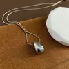Colar Minimalista Gota d'Água para Mulheres, Corrente Longa para Suéter Versátil de Luxo Leve, Novo Estilo Popular de 2025, Corrente Elegante para Moletom