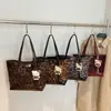 Bolso de Hombro Estilo Perezoso con Estampado de Leopardo Retro al por Mayor para Mujer Nuevo Estilo Estilo Coreano Bolso Tote para el Brazo para el Trabajo