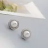 Nafuge joias de prata atacado brincos de tarraxa simples redondos de prata esterlina 925 com pérola natural de água doce brincos de tarraxa da moda para mulheres