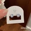 Nuevos Postes de Aretes Ovalados de Circonia Bicolor Dorado y Plateado para Mujer Personalidad Simple Dulce Fresco Sentido del Diseño Moda Versátil Aretes al por Mayor