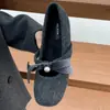 Zapatos Mary Jane Cuadrados con Pedrería para Mujer, Estilo Nuevo Invierno 2026, Zapatos de Algodón Versátiles de Moda con Lana que Aumentan la Altura para Mujer
